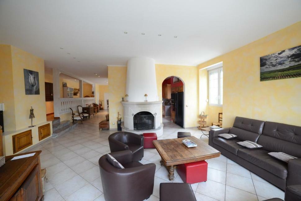 B&B En Champagne Cramant Buitenkant foto